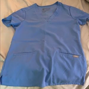 COPY - Figs three pocket scrub top